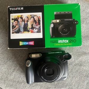 Fujifilm INSTAX 210 Wide Instant Film Camera